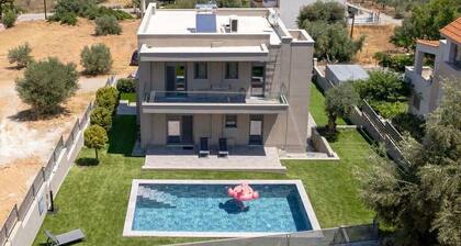 MarYsol Luxury Maison with swimming pool and sea view