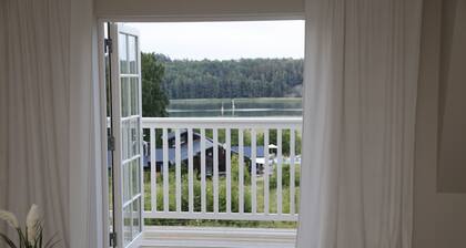 Exclusive, newly built archipelago villa with beautiful ocean views, just 45 minutes from Stockholm