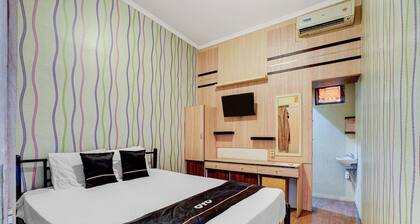 Pelangi Guest House Cozy Stay