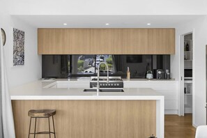 Spacious, modern, and fully equipped for every meal