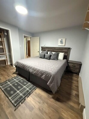 4 Schlafzimmer, Schreibtisch, kostenloses WLAN