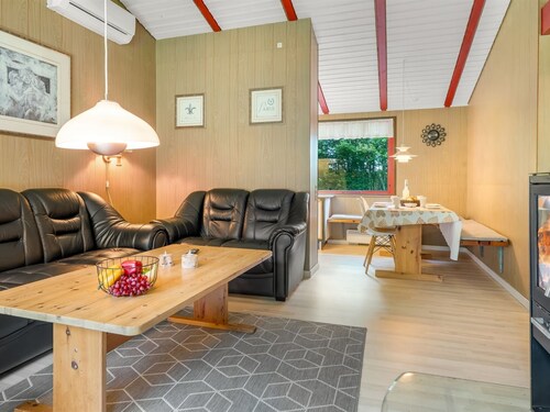 "Arleta" - 2km from the sea by Interhome