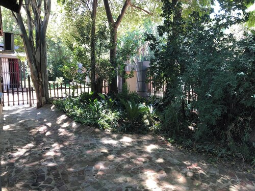 Tranquil Holiday Retreat in Hartbeespoort With Stunning Views