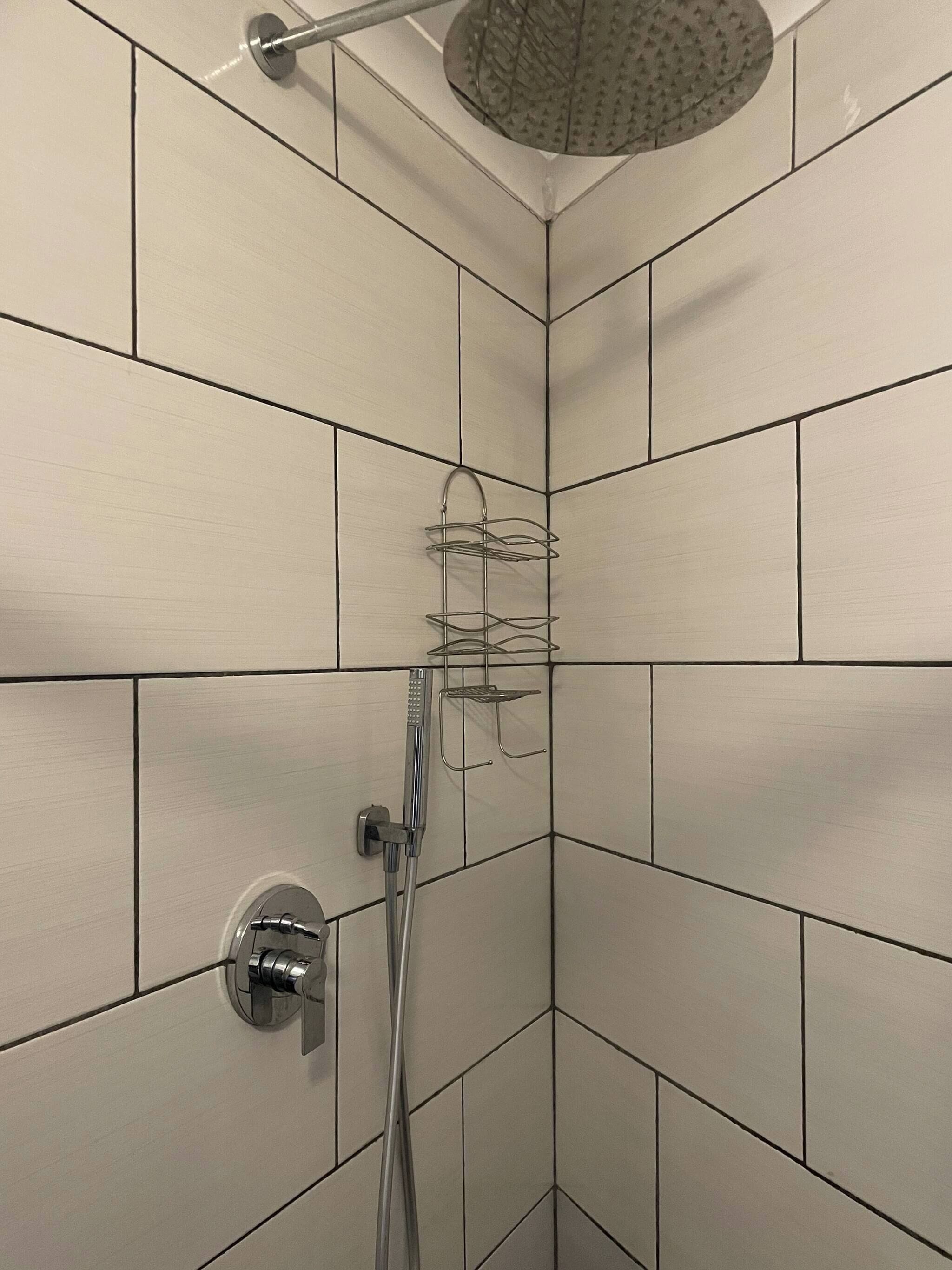 House, 1 Bedroom, Smoking, Balcony | Bathroom