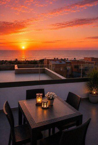 Luxury Dark Boho•Walk to Beach•Rooftop•Balcony•AC