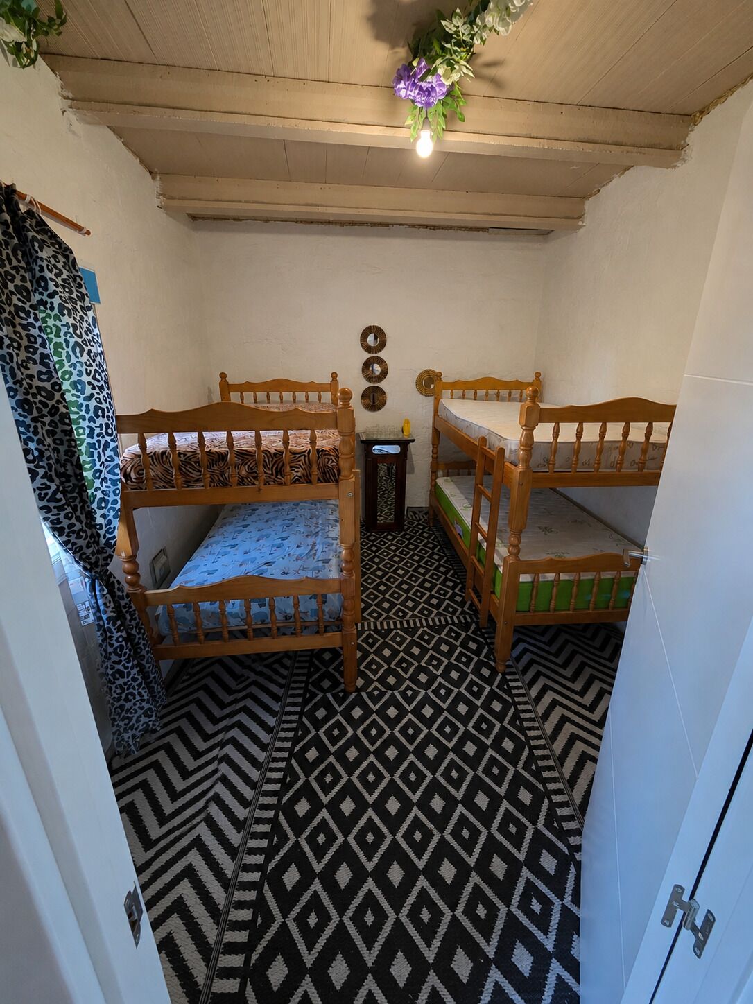 2 chambres, accès Internet, draps fournis