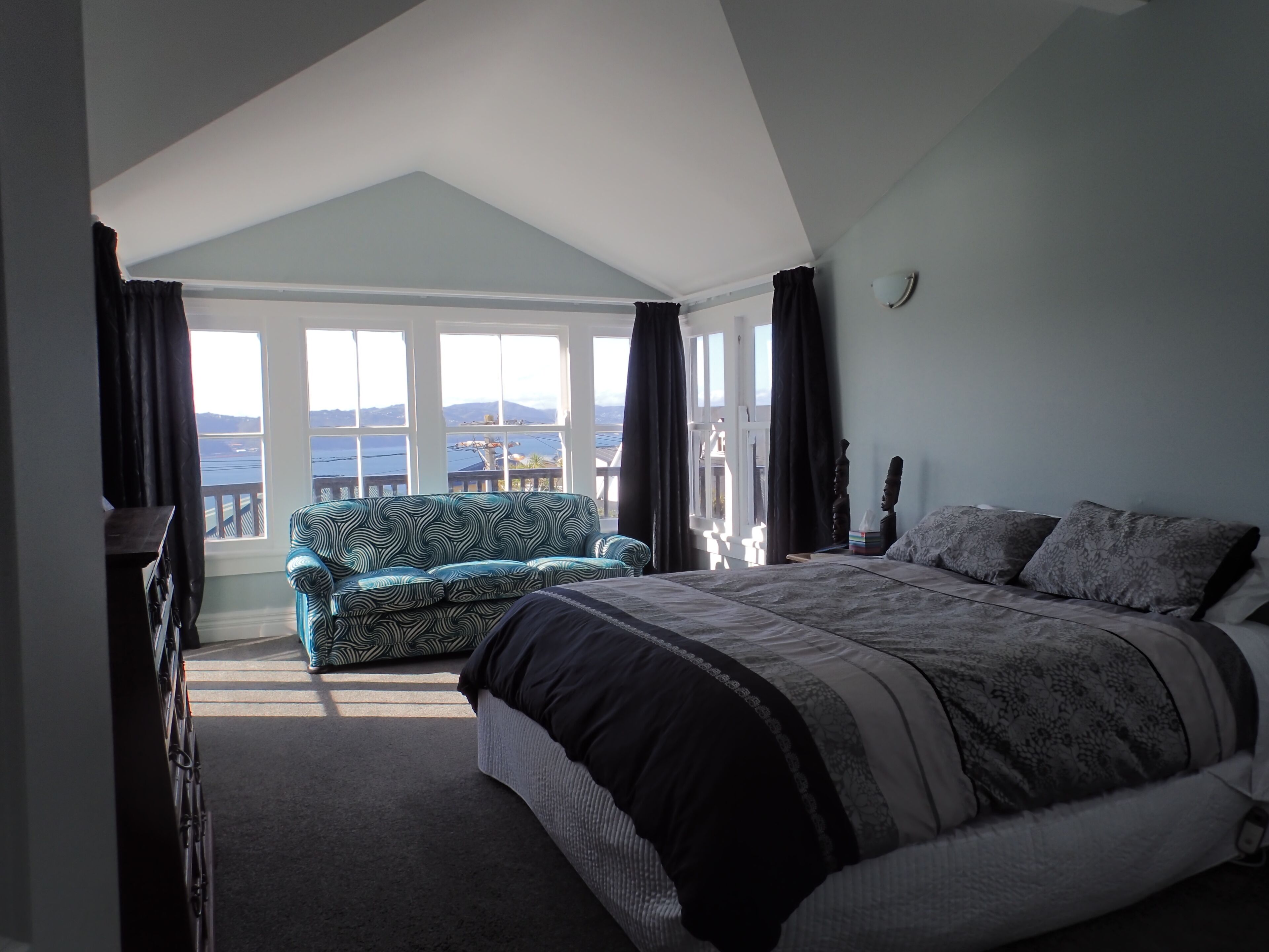 3 bedrooms, iron/ironing board, travel crib, WiFi (free)