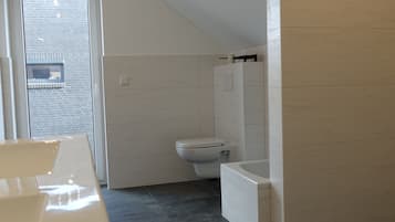 Haartrockner, Seife, Toilettenpapier
