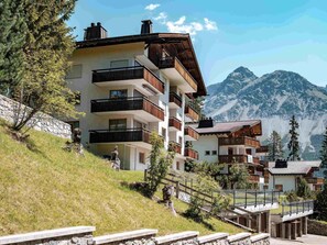 Exterior - Appartement/Fewo, Dusche oder Bad, WC, 2 Schlafräu by Interhome (Arosa)