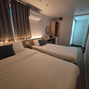Deluxe Triple Room, Private Bathroom - Nanahostel jonggak (jongrogu)