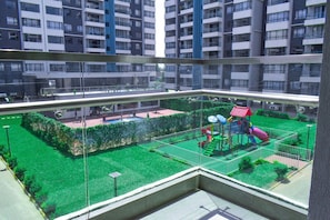 Classic Studio, City View | Children’s area - indesign makumbi apartment park (Nairobi)