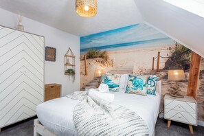 2 slaapkamers, een strijkplank/strijkijzer, wifi, beddengoed