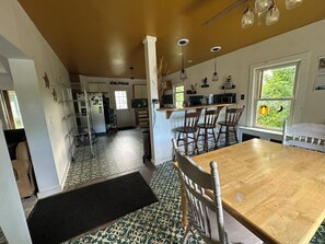 Interior - 1850s Farmhouse in Walkable Village of North Bennington - Waterfall Views (Bennington)