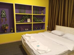 Soundproofing, free WiFi - Baku express Hostel (Baku)