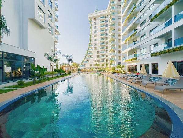 Pool - "The Best Holiday Experience in Alanya & Mahmutlar." (Mahmutlar)