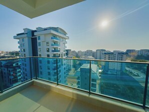 Property grounds - "The Best Holiday Experience in Alanya & Mahmutlar." (Mahmutlar)