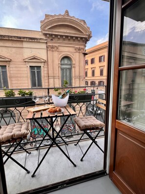 Outdoor dining - DISìO DIMORA DI CHARME (Palermo)