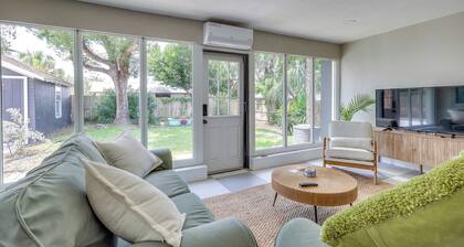 2-unit Bundle in Eustis: Walk to Ferran Park!