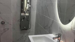 Dusche, Bidet