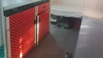 3 bedrooms, bed sheets