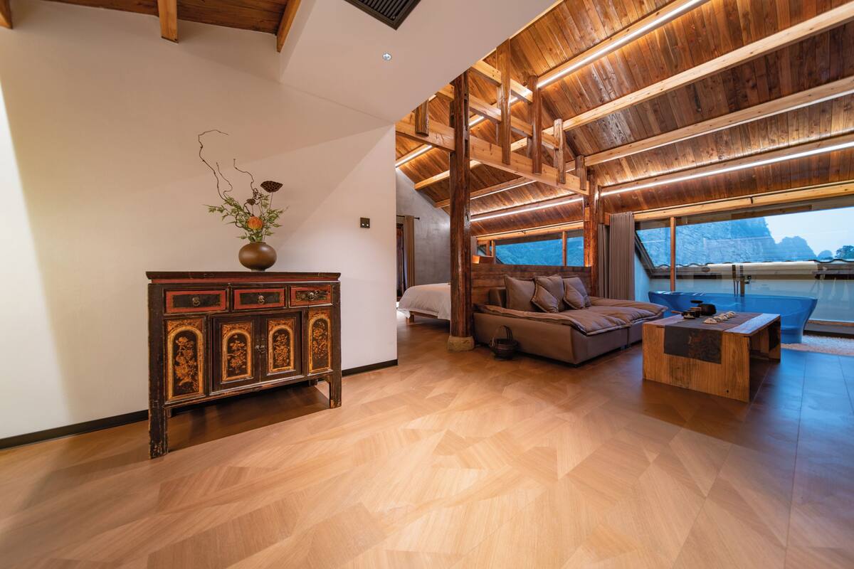 Suite de lujo, baño privado, vista a la montaña | Cortinas blackout, insonorización y wifi gratis
