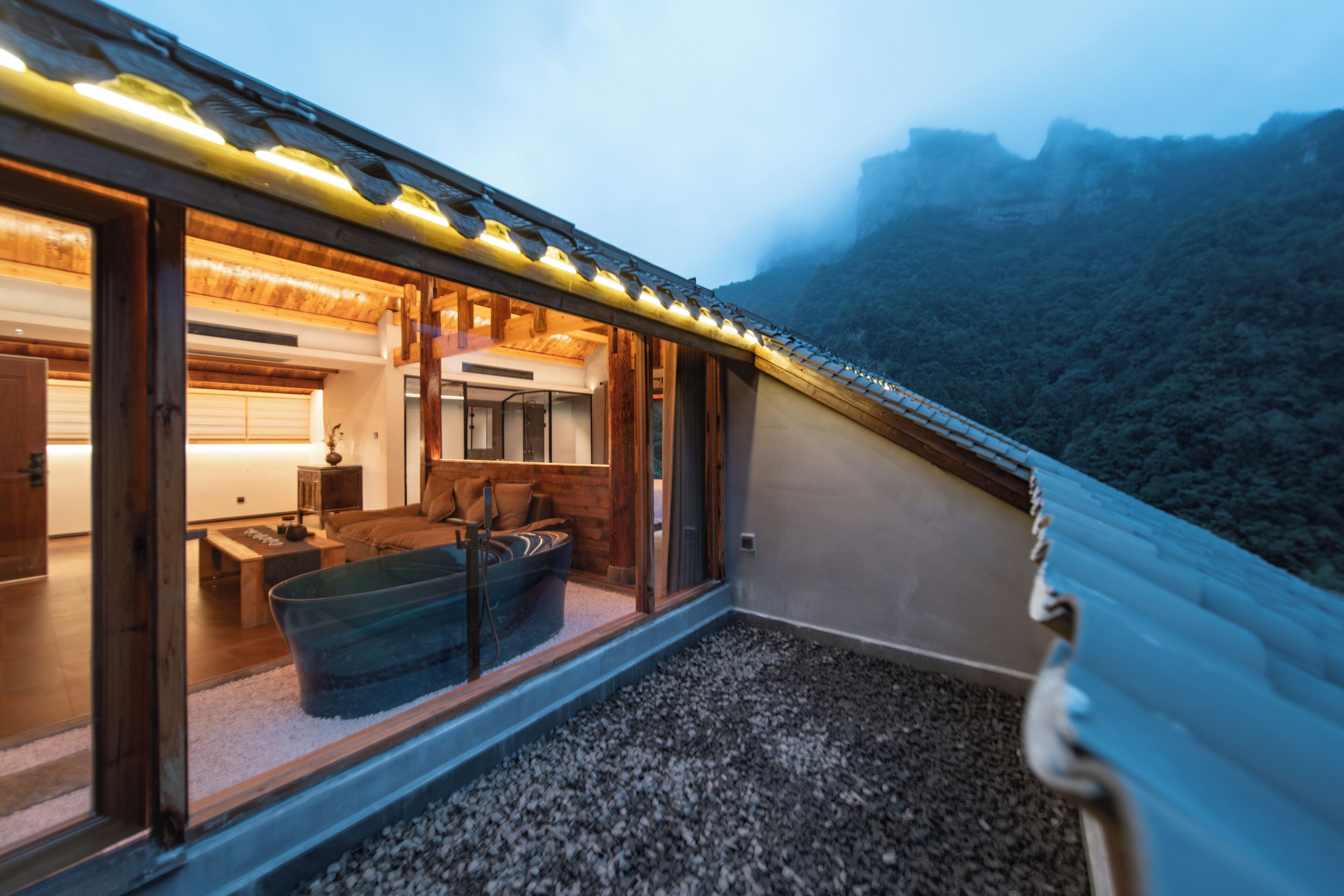 Luxury-Suite, eigenes Bad, Bergblick | Terrasse/Patio