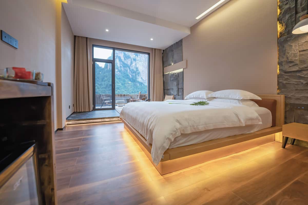Habitación individual Prestigio, aire acondicionado, vista a la montaña | Cortinas blackout, insonorización y wifi gratis