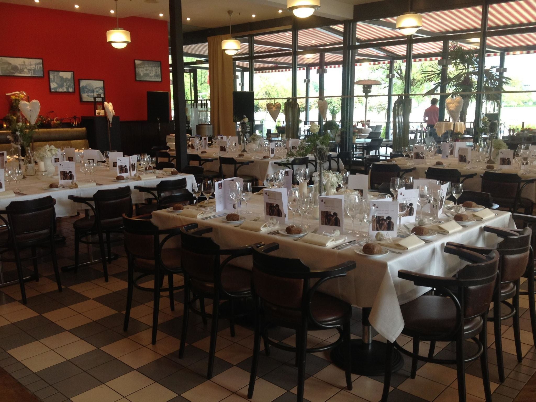 Banquet hall
