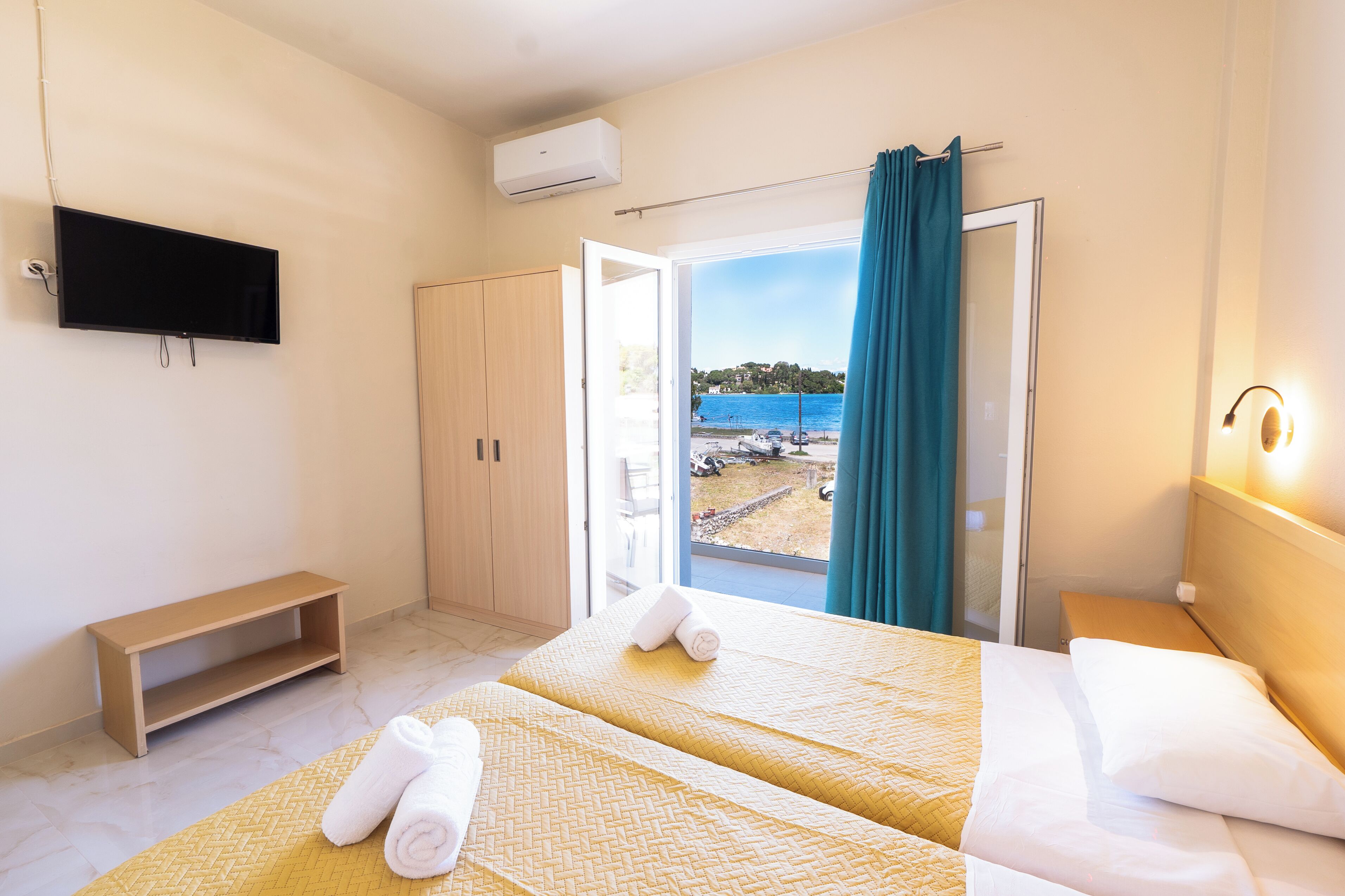 Studio, Sea View | Free WiFi