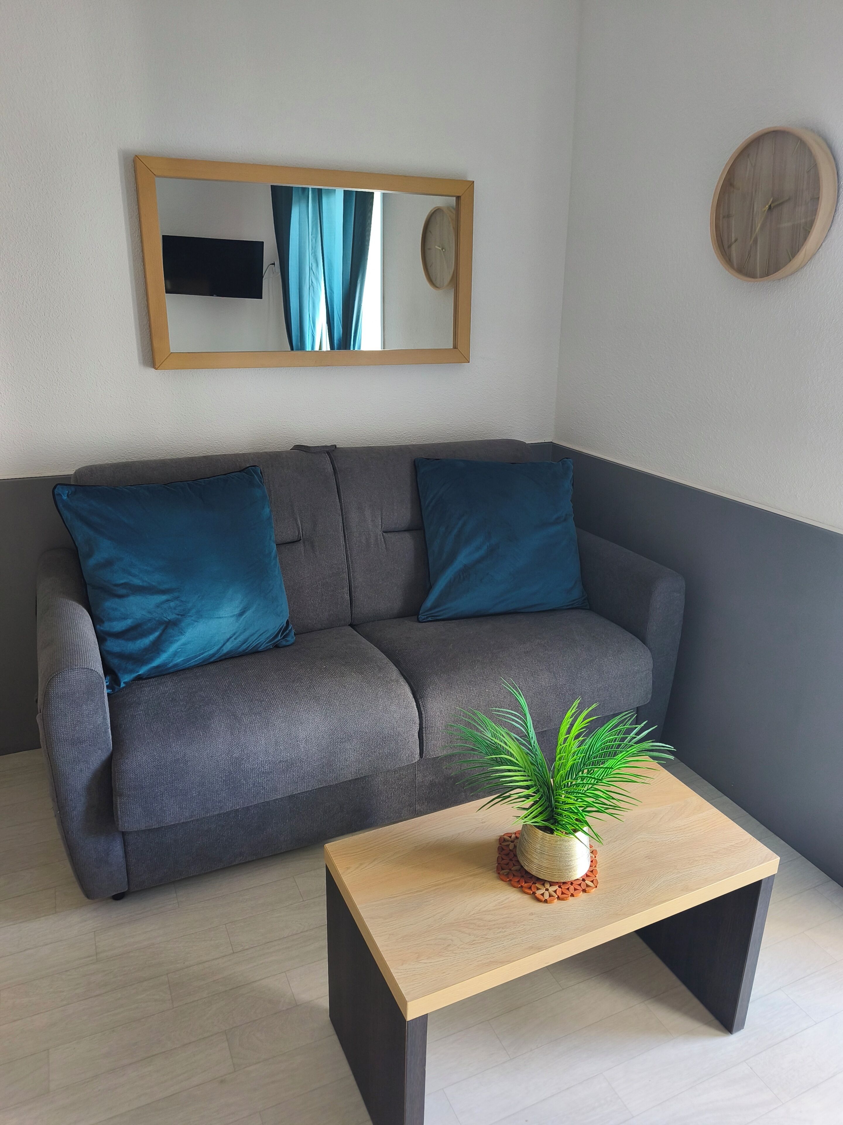 Our Rental In Barcarès For 4 People. Pool, Ac, Beach, And Lydia Within Walking Distance - Les Portes du Soleil