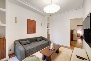 Apartment | Living area - Cozy Appartement a/c 1br/2p- Montmartre (Paris)