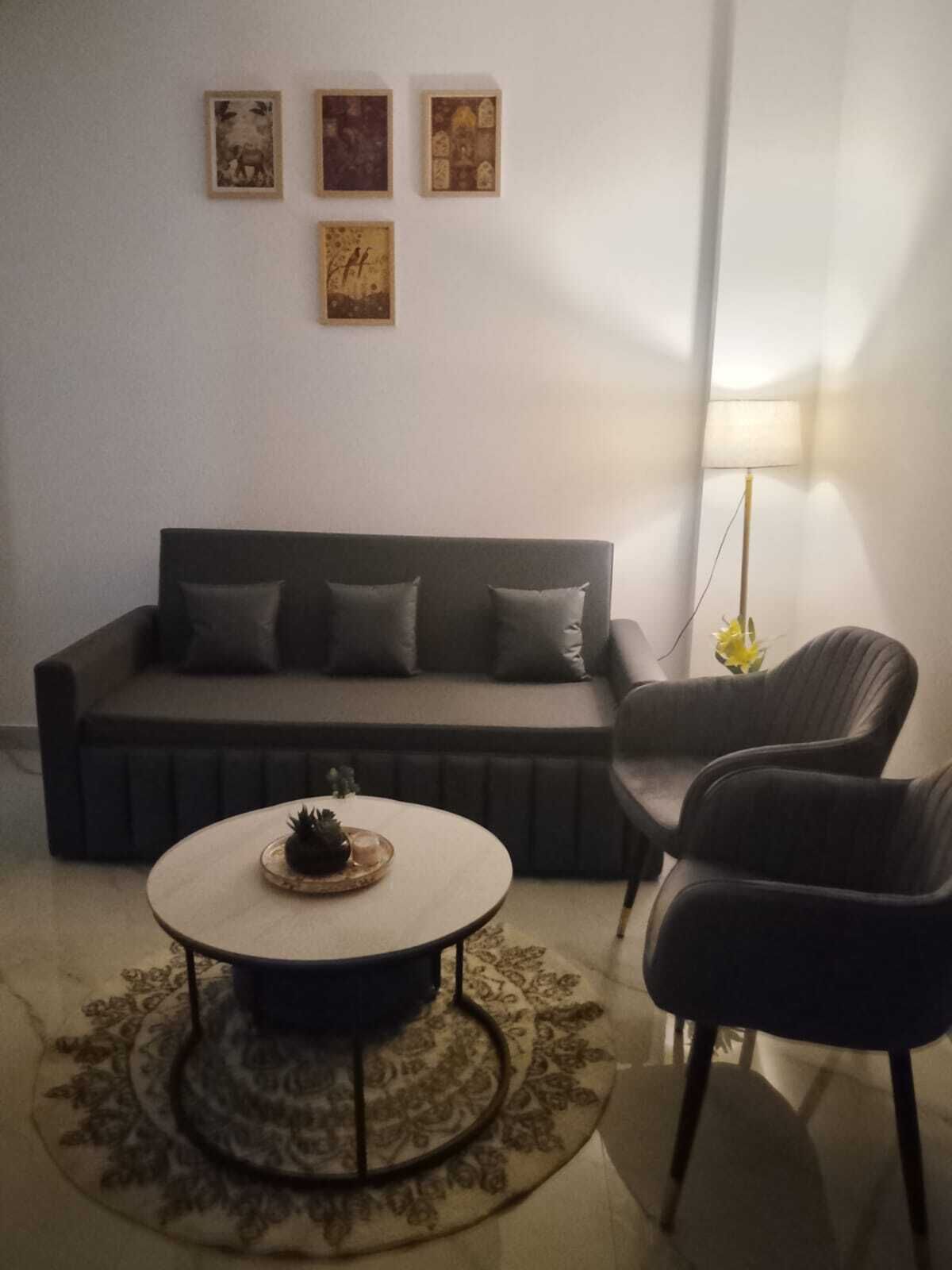 Cozy Home Opp Medanta Hospital Near Cyber Park, Sec 39 - Gurugram