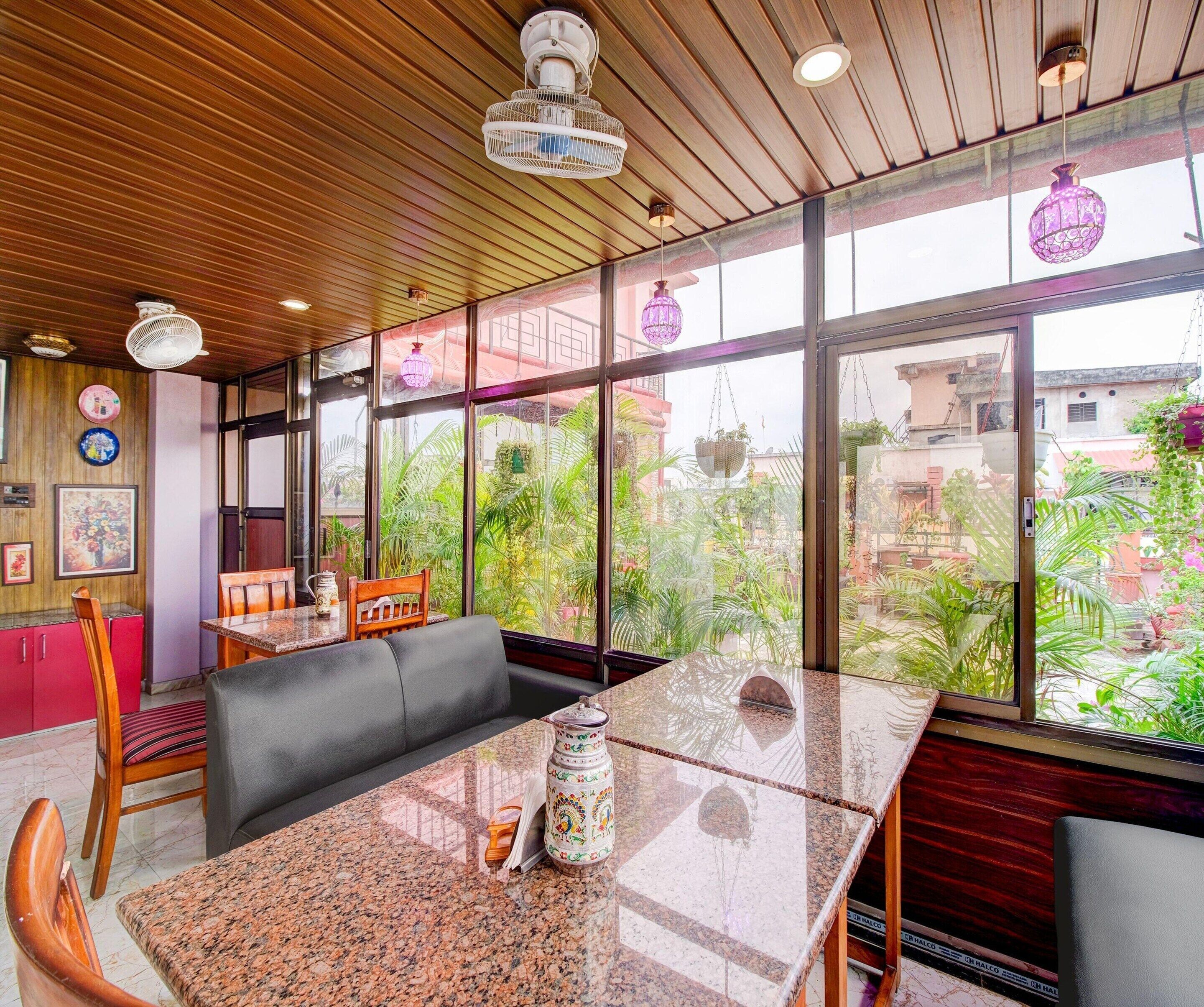 House | Dining