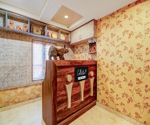 House | Reception