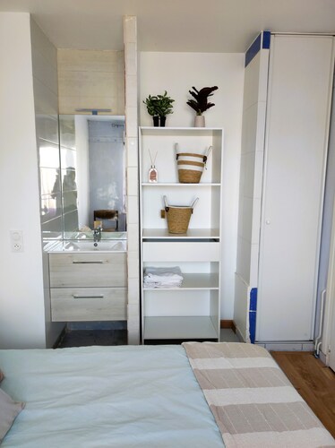 Échappée estivale à Angers : Grande maison avec jardin