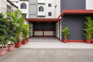 House | Reception