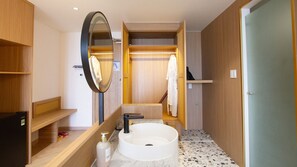 Standard Studio, Garden View | Spa - Mona Luxe Apartment Hoi An (Hoi An)