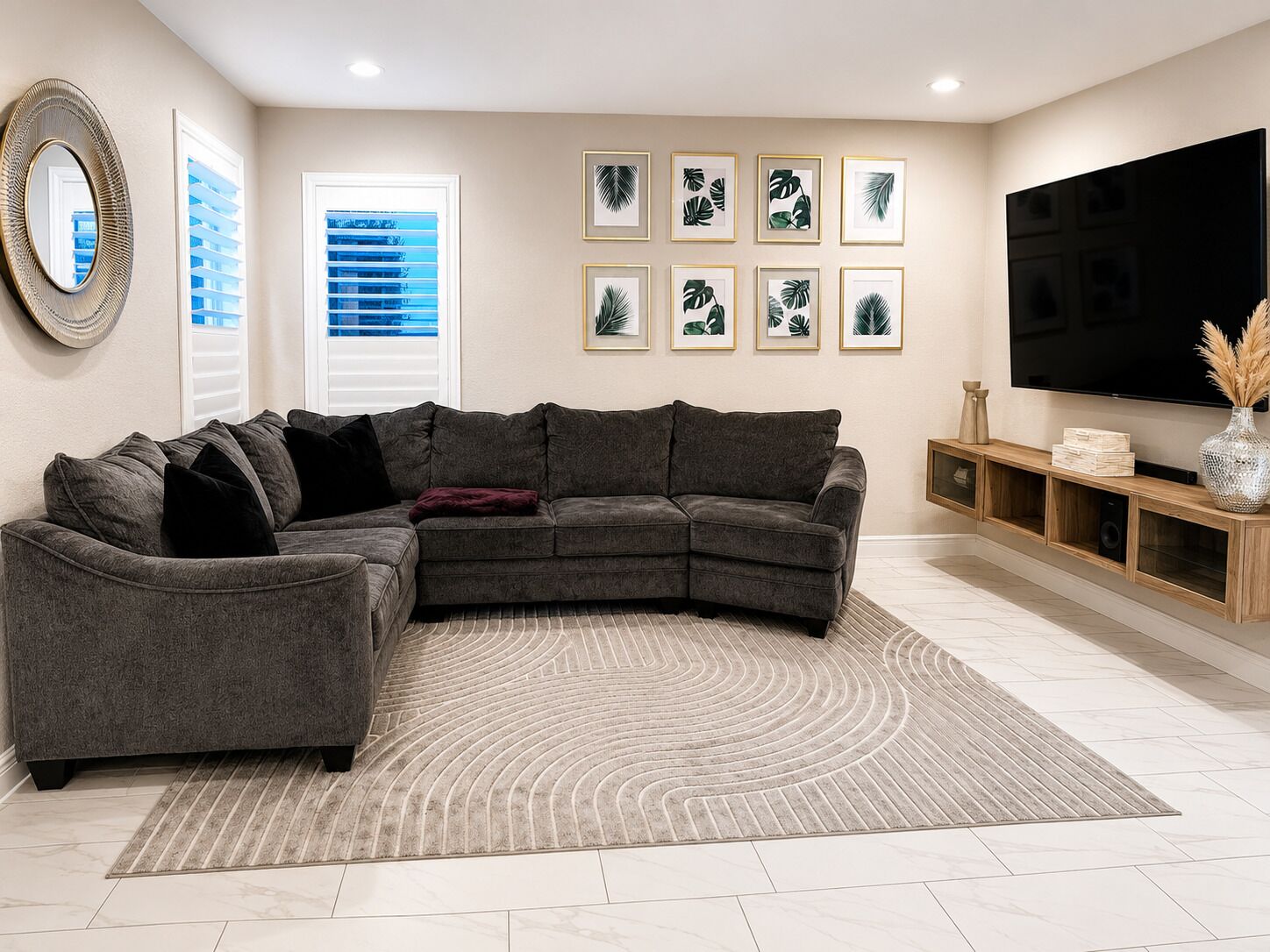 Smart TV, fireplace, computer monitors, printers