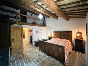 House - Peaceful Country Retreat Just Minutes From Pesaro and the Beach (Pesaro)