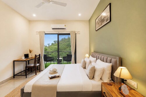 Premium 2BHK at Lakecity Apartments by Viraalay