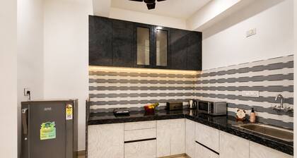 Premium 2BHK at Lakecity Apartments by Viraalay
