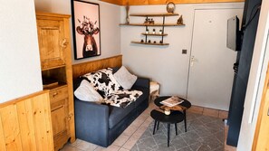 Living area - Vrbo Property (Les Deux Alpes)