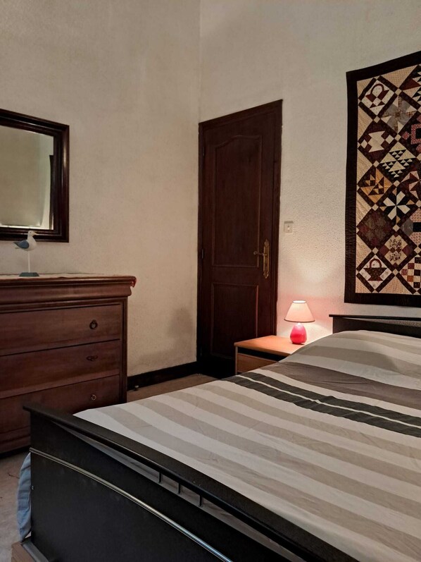 Room - Vrbo Property (Dolus-d'Oléron)