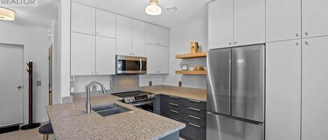 Kitchen 3