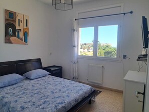 Wifi gratis y ropa de cama