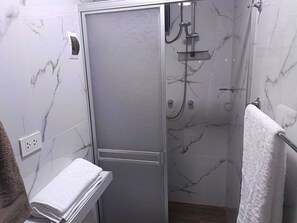Bathroom - Vrbo Property (Cusco)