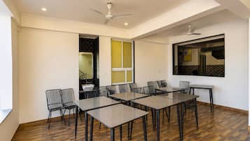 House | Dining