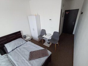 Standard-Zweibettzimmer, Stadtblick
