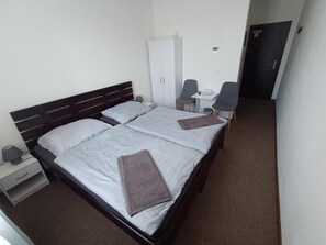 Standard-Zweibettzimmer, Stadtblick