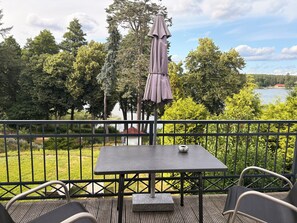 Outdoor dining - Vrbo Property (Fürstenberg/Havel)
